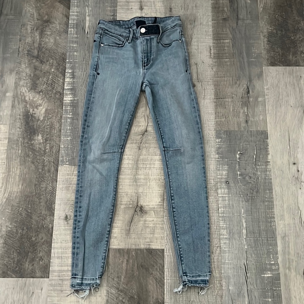 RtA Cheeky Ripped Skinny Jean - Size 26!